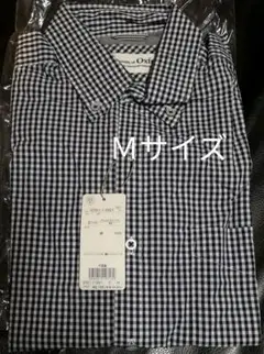 長袖チェックシャツ　白 × 黒　Ｍサイズ