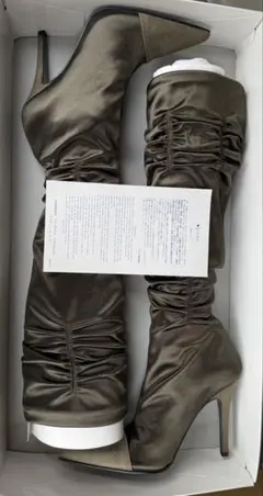 【新品未使用】ダイアナオリーブ色 ルーズフィット ロングブーツ 23.5cm