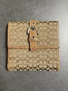 COACHコーチ シグネチャー 二折財布 バックル付