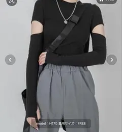 FOLLOWIN ブラック 長袖カットソー Tシャツ FREEサイズ