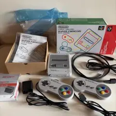 ニンテンドークラシックミニ スーパーファミコンと、オマケでACアダプター付き