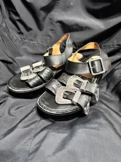 toga pulla トーガ　プルラ　厚底サンダルのサムネイル