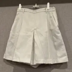 GU アイボリー プリーツ付きキュロット