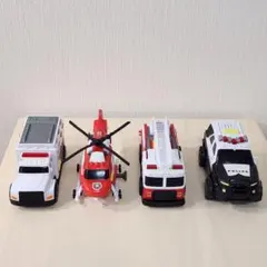 コストコDiCKiEtoys 働く車4品セットパトカー、消防車、救急車、消防ヘリ