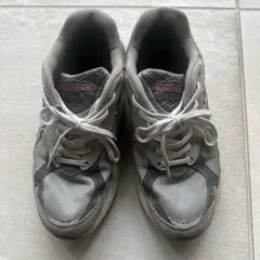 new balance USA グレー スニーカー