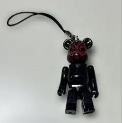 な「BE@RBRICK（ベアブリック）」シリーズの「ダース・モール」バージョン
