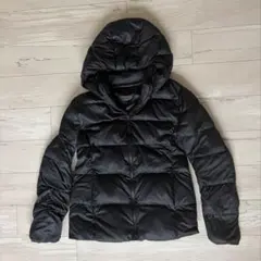 57. 【良品】UNIQLO ダウンジャケット フード取外し可 黒 L