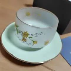 昭和レトロ　新品未使用　花柄 湯飲みと皿のセット 5個今月だけ値下げ