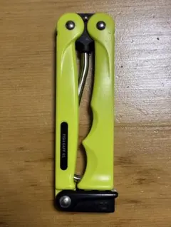 Item thumbnail for item daab63fa-d2c9-4c74-835f-9447cd746f62