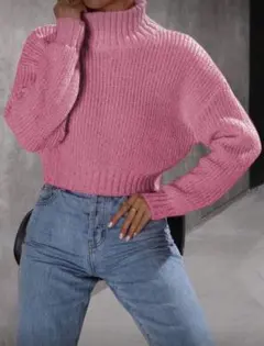ピンク タートルネック クロップドニット