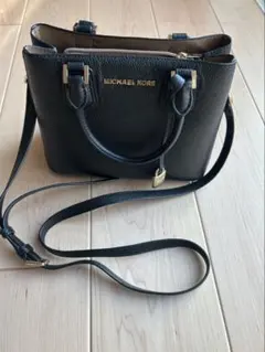 MICHAEL KORS ブラックショルダーバッグ