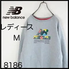 七*ん様 ★美品★ニューバランス　トレーナー　M　レディース　スウェット　ロゴあ