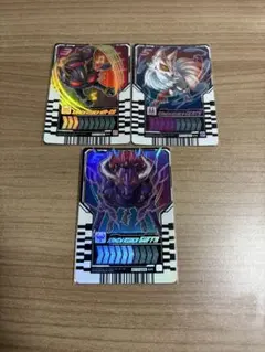 仮面ライダーガッチャードライドケミートレカ3枚セット ギーツ、ナーゴなど