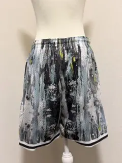 NIKE グラフィックプリントパンツ