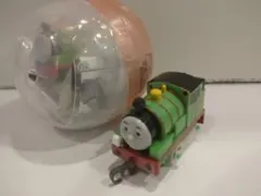 カプセルプラレール きかんしゃトーマス【パーシー 連結パーツ付】