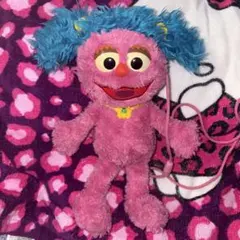 セサミストリート アビー・カダビー ポシェット がま口 ぬいぐるみのサムネイル
