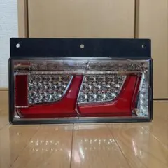 ハイエースチューブフルLEDテールランプ 本体 RTT-33 - メルカリ