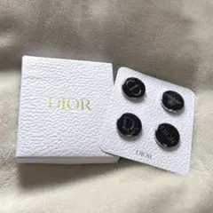 2026年最新】ディオール ブローチの人気アイテム - メルカリ