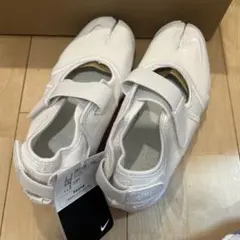 24cm　ナイキ　エアリフト　白　DN1338-100 AIR RIFT BR