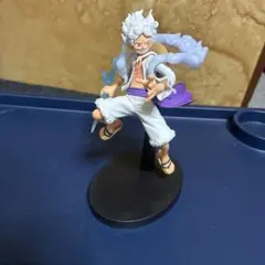 ワンピース　ニカルフィ　フィギュア