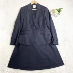 近年モデル　美品　4XL 組曲　スーツ　スカートセットアップ　YUNSA グレー