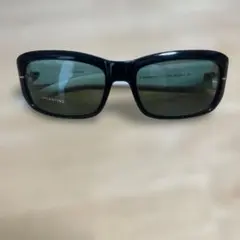 VALENTINO サングラス Vロゴ ブラック ホワイトのサムネイル