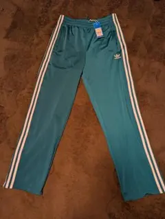 アディダス ジャージ　新品