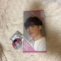 JO1木全翔也 缶バッジ&カード