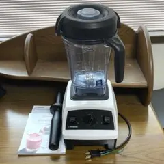 【未使用品】Vitamix E320(ホワイト) コストコ購入品 Vitamix（バイタミックス） Vitamix E320 Explorian Blender ホワイト