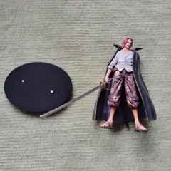 ワンピース シャンクス フィギュア