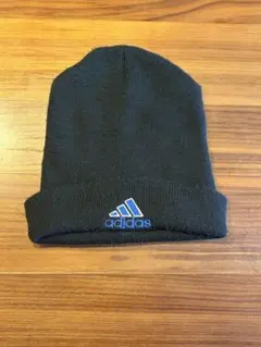 Adidas Essentials Cuffed Beanieのサムネイル