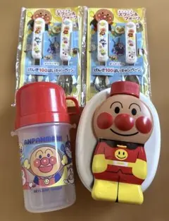 アンパンマン　水筒付きお弁当箱　スプーンフォークセット　水筒