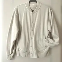 GU ブルゾン　XS オフホワイト