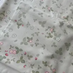 ウェッジウッド　テーブルクロス　ワイルドストロベリー　グリーン