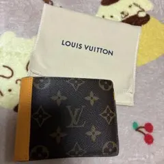 ルイヴィトン　二つ折り財布