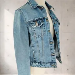 ZARA デニムジャケット Gジャン ダメージ加工 ショート丈 春秋 羽織り