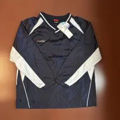 新品タグ付き　キッズ　XG ウィンドブレーカー　140