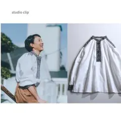 studio CLIP ×はなさんコラボ刺繍が素敵ゆったりブラウス 美品のサムネイル