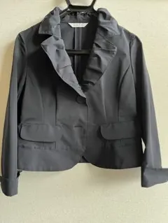 MONGRÉ フリル付き黒テーラードジャケット