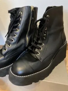 Item thumbnail for item 8d819583-0b0f-4053-ae09-1c838067ffb4