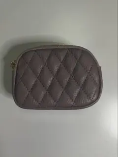 美品✴︎キルティング コインケース モカ 財布　コンパクト　キルティング