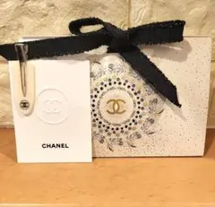 2025年最新】chanelノベルティヘアクリップの人気アイテム - メルカリ