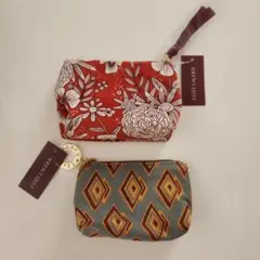 ESTEE LAUDERエスティーローダー ダイヤモンドパターンと花柄2個ポーチ