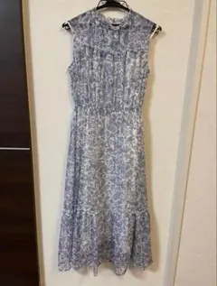 ウィルセレクション　ロングワンピース　花柄　ブルー　ペチコート付き