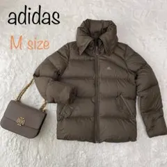 【adidas】アディダス（M）ダウンジャケット　カーキー　ダウン80%のサムネイル