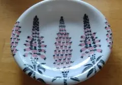 ルピナスの花　maebata−前畑陶器の小皿 1枚のサムネイル