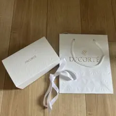 DECORTÉ ギフトバッグとボックスセット
