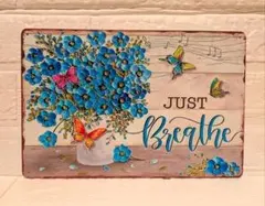 ブリキ看板　青い花　カラフル　蝶々　アート　ナチュラル　大人可愛い　アンティーク