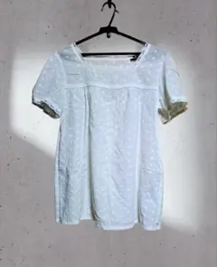 【超メルカリ市☆SALE 6/16まで 】M 半袖ブラウス 100%コットンのサムネイル