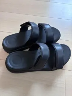 【新品未使用】FitFlop フィットフロップ サンダル ブラックのサムネイル
